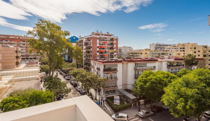 Stylish 3 Bedroom Penthouse In Marbella Centre With Large Pool Close To The Beach Экстерьер фото